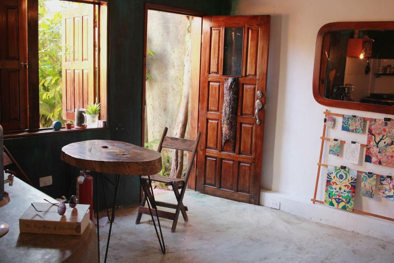 Guest house Black Jaguar Bacalar